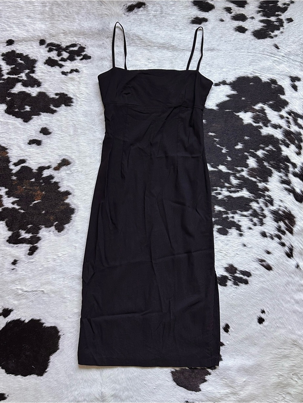 Vintage 90s Classic Black Spaghetti-Strap Bodycon Midi Dress